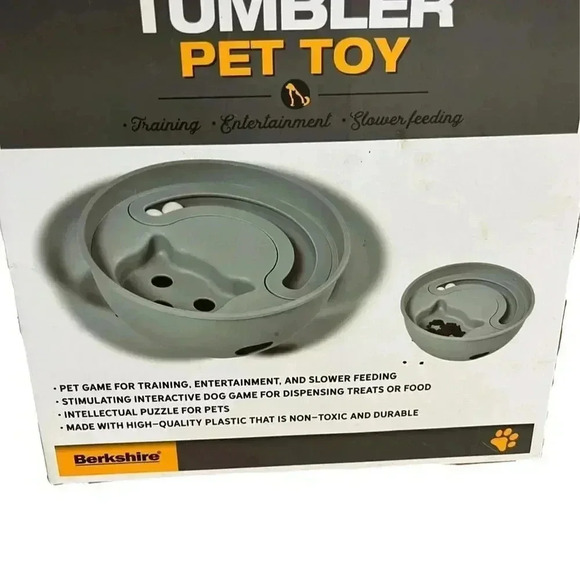 🌟 Berkshire Tumbler Interactive Pet Toy Treat Dispenser Feeder 🌟 - Picture 5 of 6